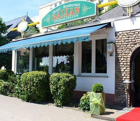 Hotel Restaurant Balkan Trier Bagian luar foto